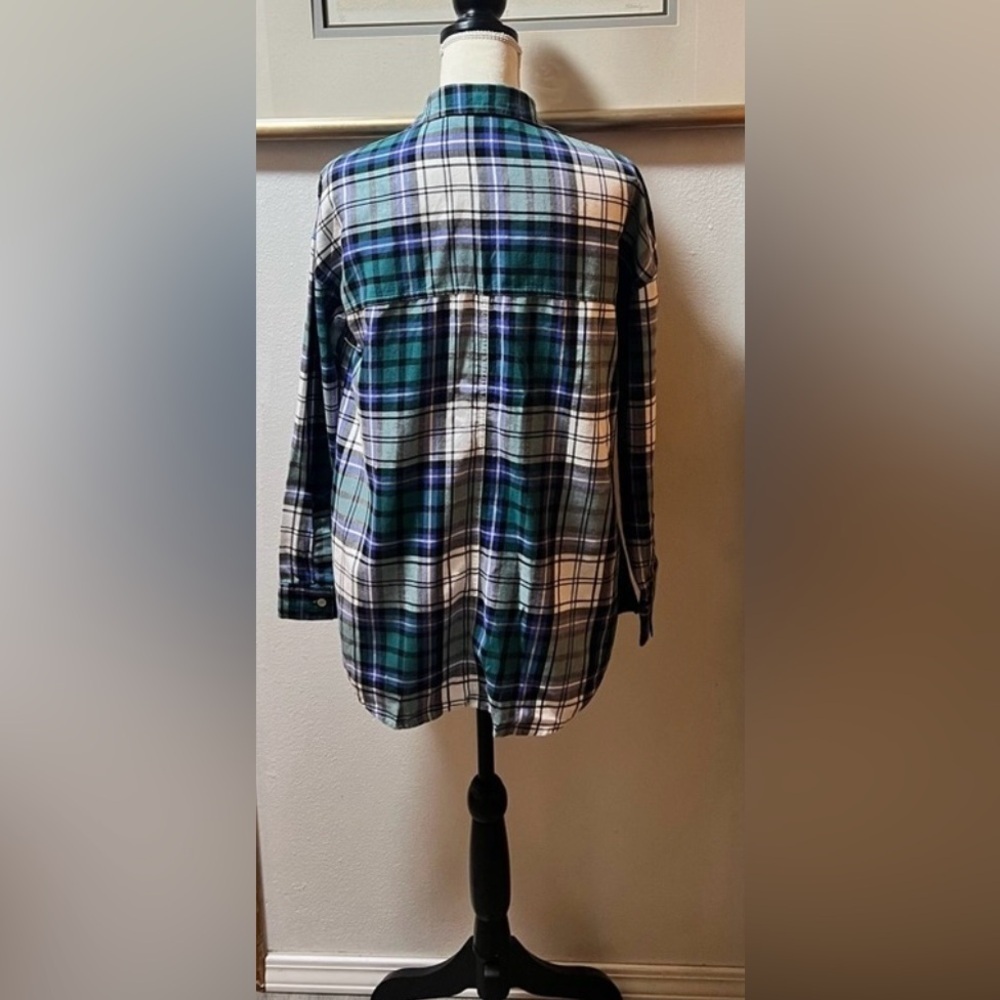 Old Navy Blue and Green Plaid Shirt women - Picture 2 of 8